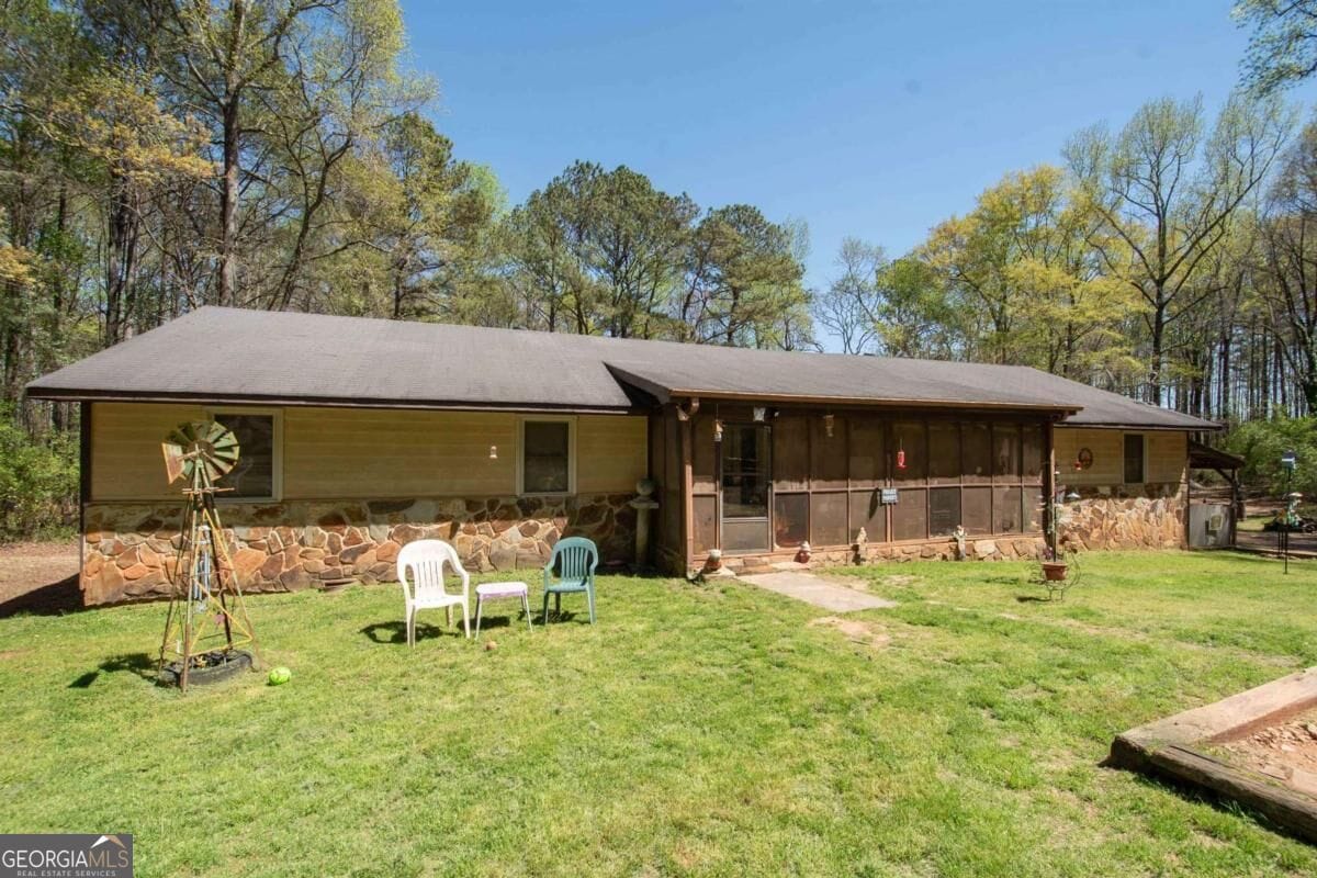 270 Walt Sanders Rd, Newnan, GA 30265