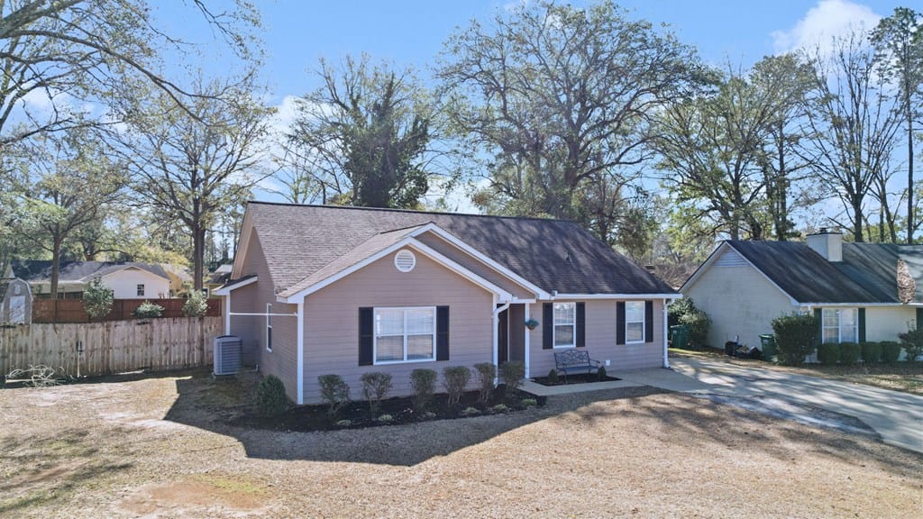 2502 Walden Ct, Albany, GA 31707, USA — Photo 2