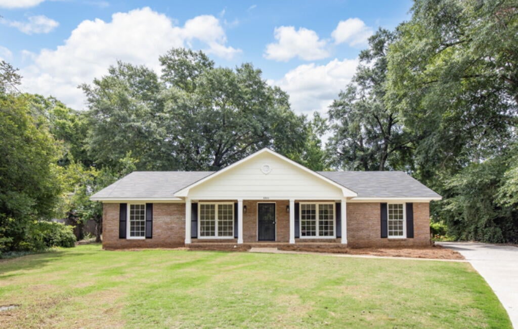5502 Southlea Ln, Columbus, GA 31909