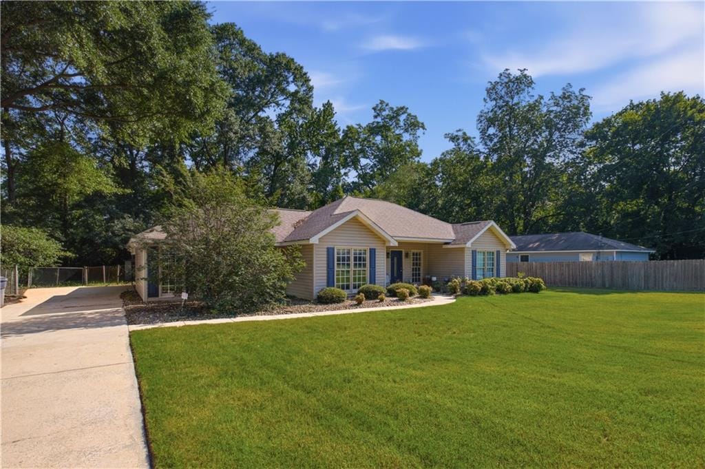 1106 12th St, Phenix City, AL 36867