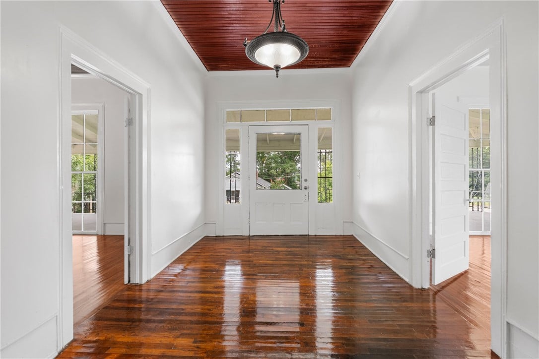 210 14TH, Lanett, AL, 36863, Gleaming hardwood floors and a rich beadboard ceil