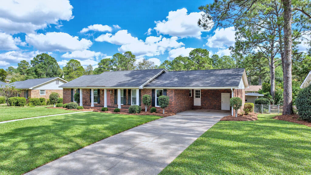 2008 Lullwater Rd, Albany, GA 31707