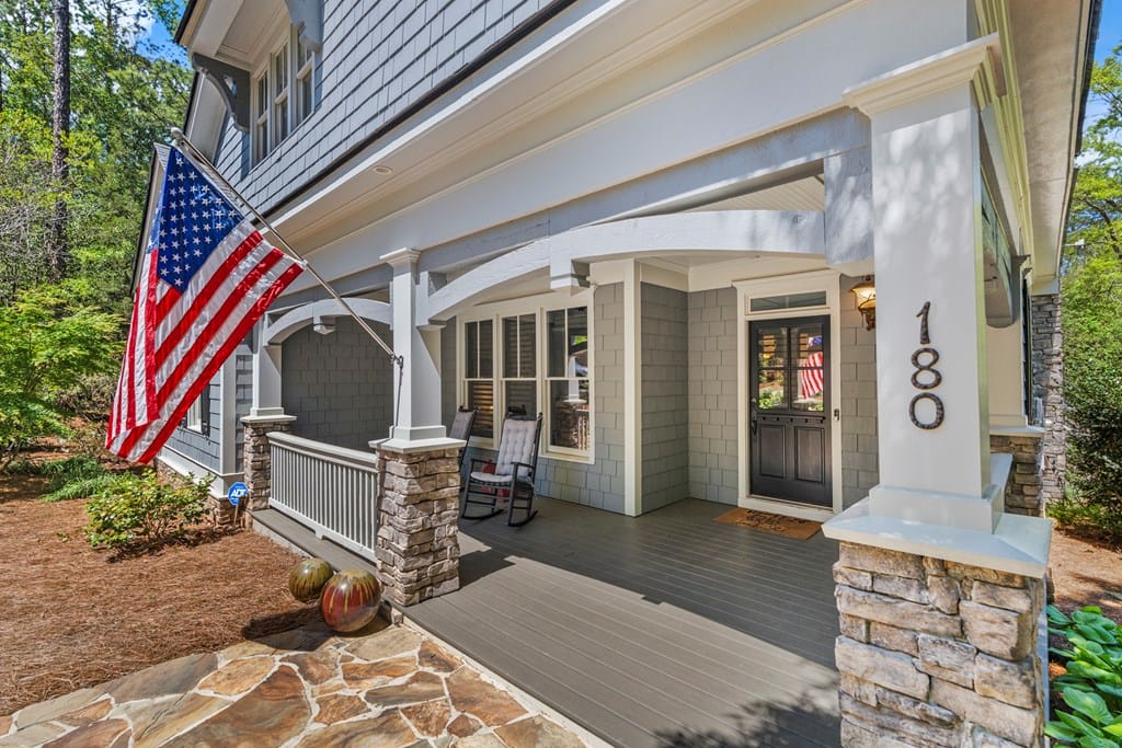 180 Redbud Trl, Pine Mountain, GA 31822