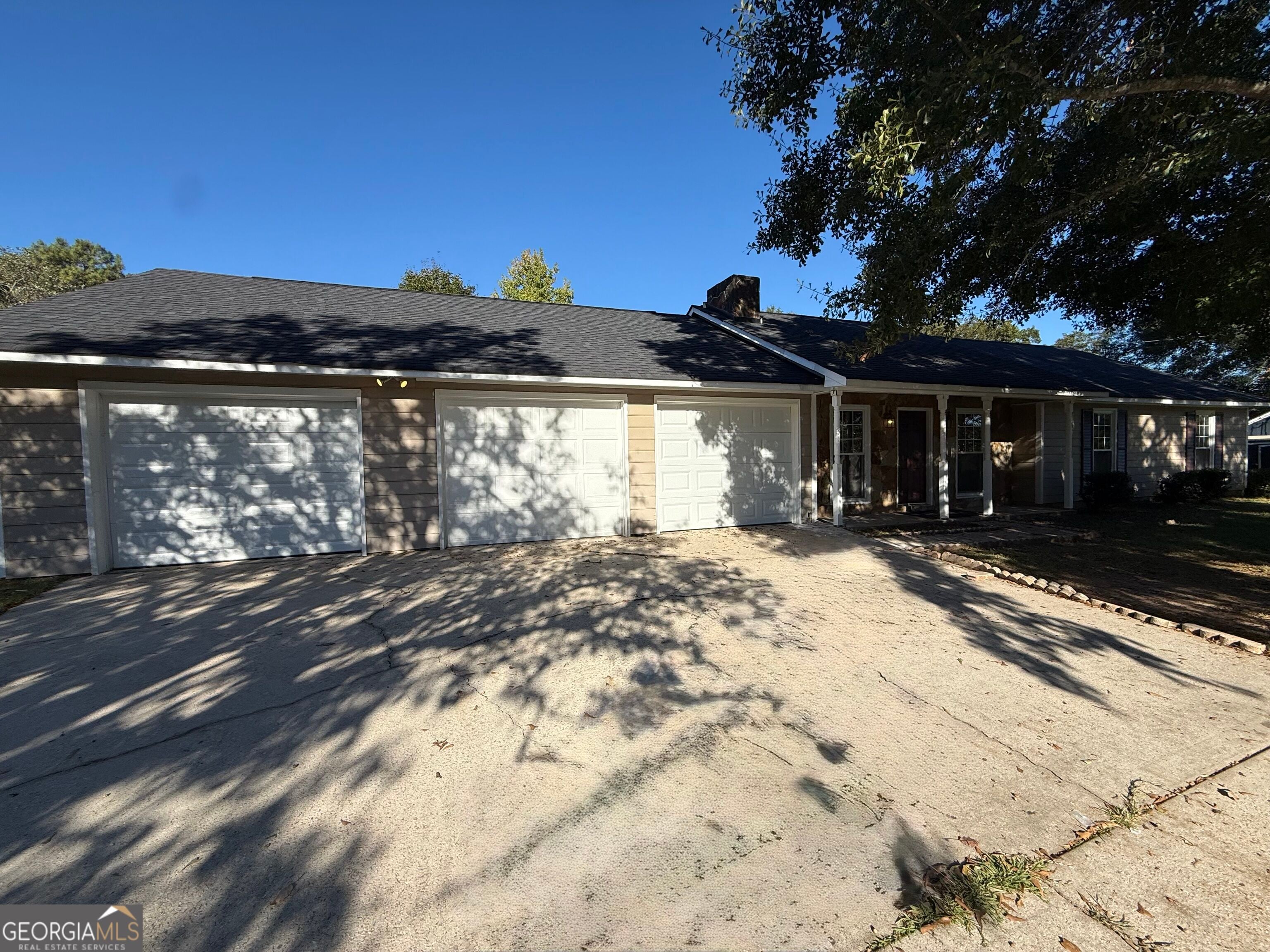201 Merrill Dr, LaGrange, GA 30241