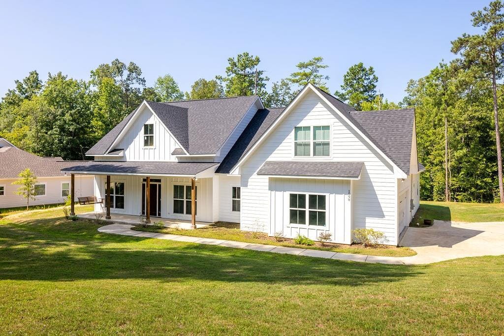 1098 Lee Rd 326, Smiths Station, AL, 36877