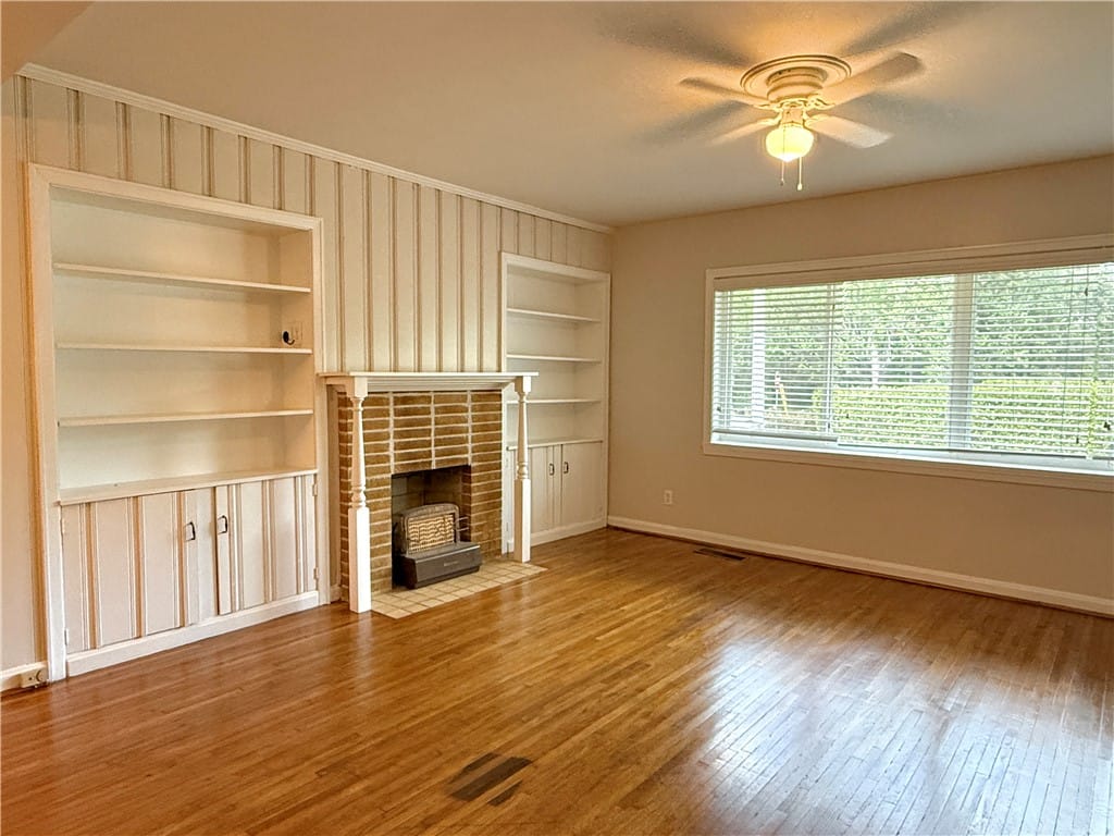141 W Drake Ave, Auburn, AL 36830, USA, 141 Living view 2