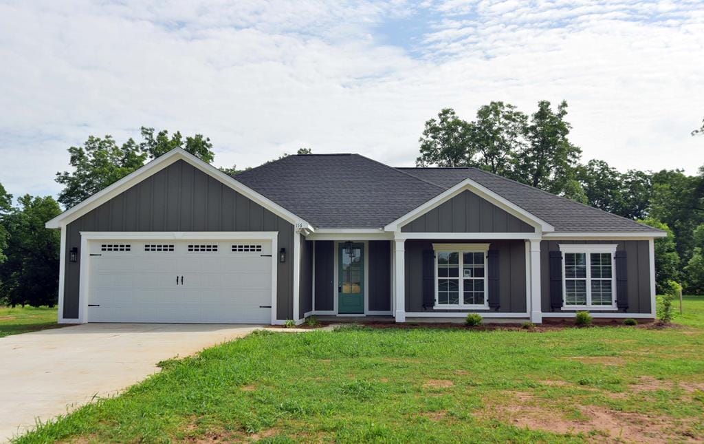 116 Lambeth Ct, Leesburg, GA 31763