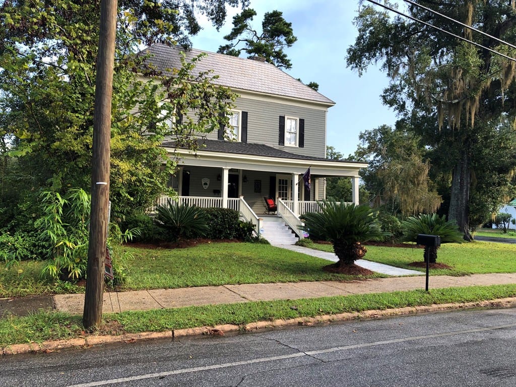 627 E Broughton St, Bainbridge, GA 39817