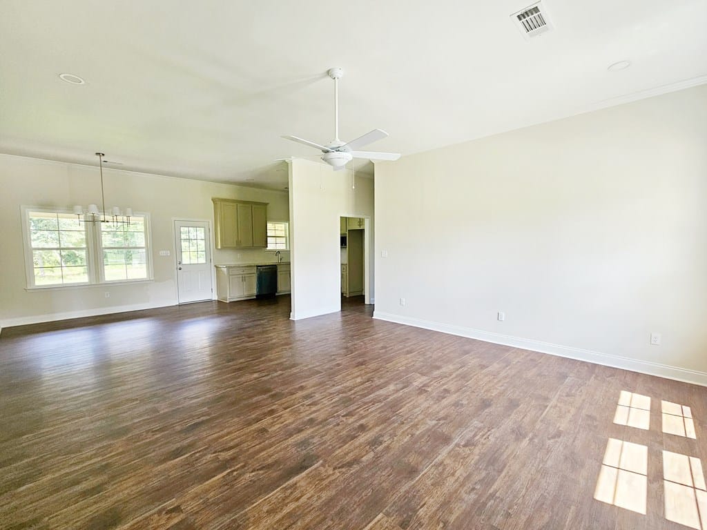 2518 Tarasavage Ln, Albany, GA 31705
