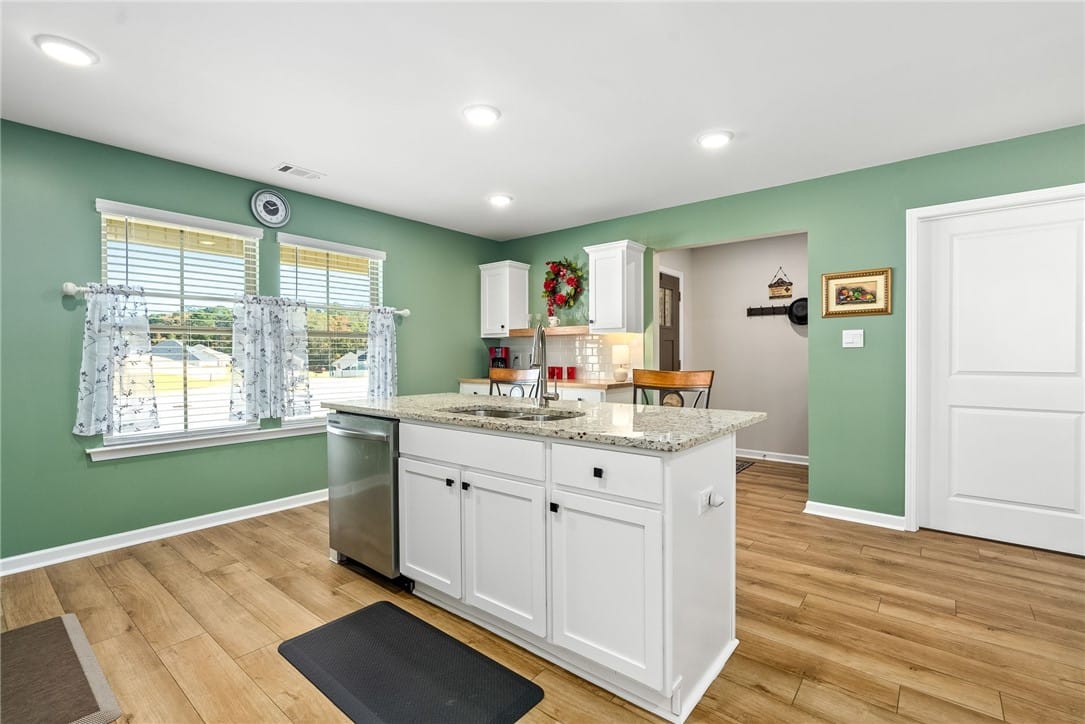 934 Great Bear Rd, Opelika, AL 36804