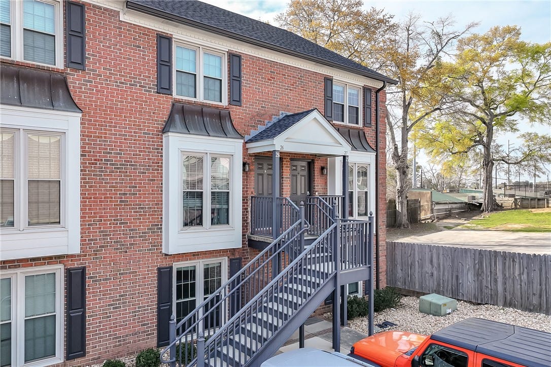 141 Cox St Apt 25, Auburn, AL 36832