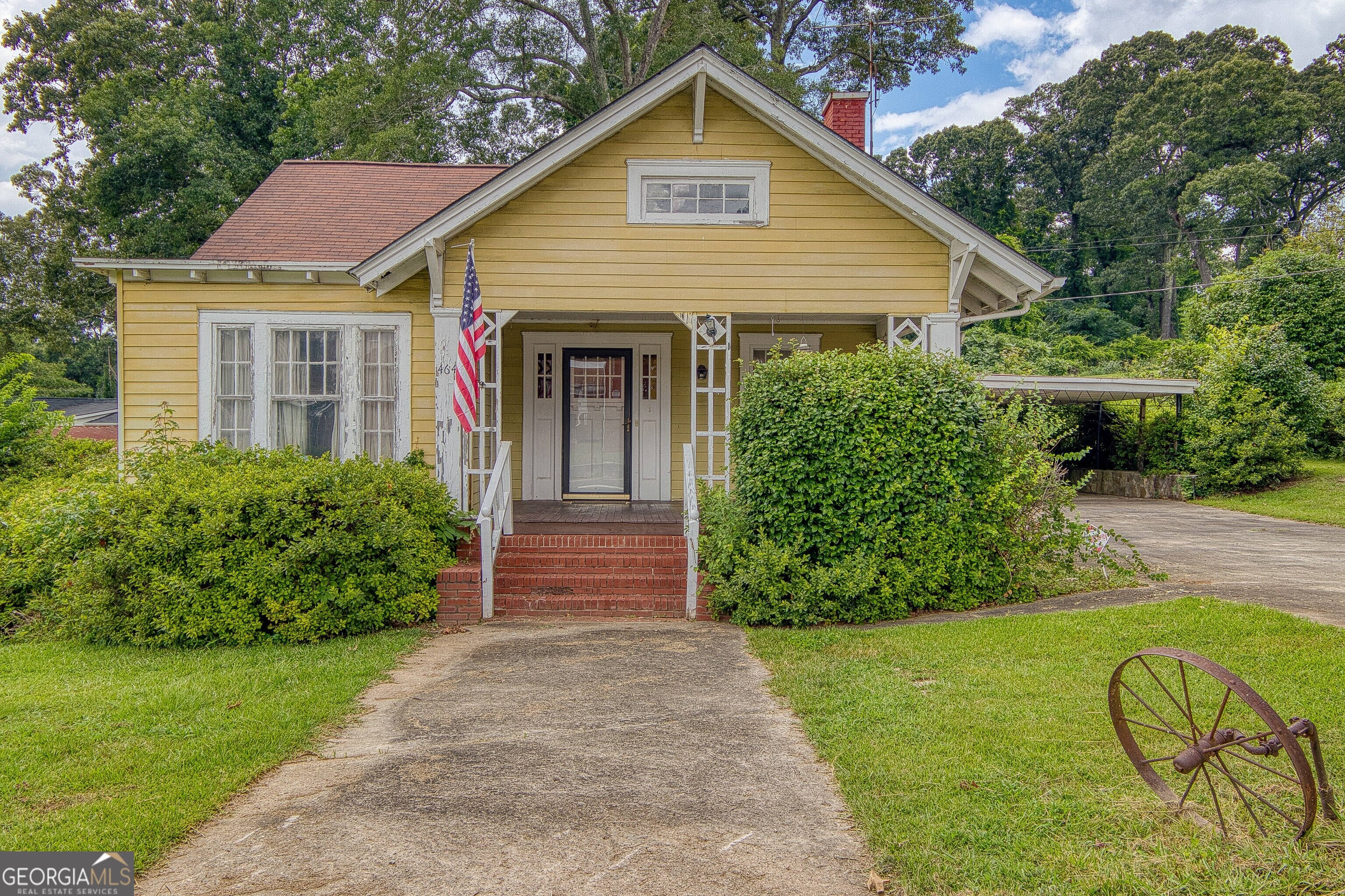 464 Sargent Main St, Newnan, GA 30263
