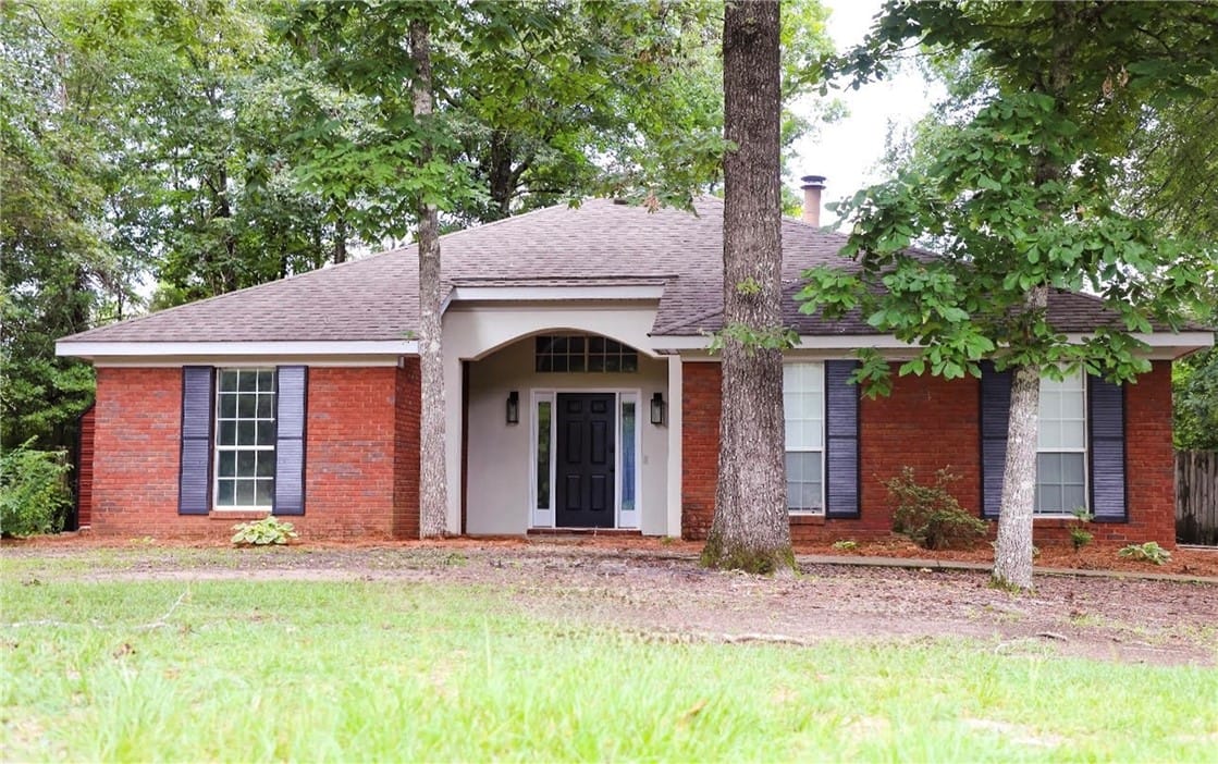 106 Pineridge Drive, Tallassee, AL, 36078
