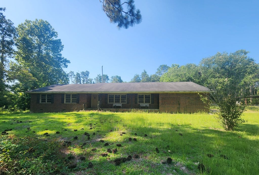 50 State St, Sylvester, GA 31791, USA