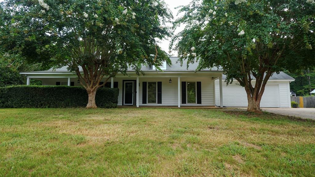 442 Oakview Circle, Smiths Station, GA, 39877