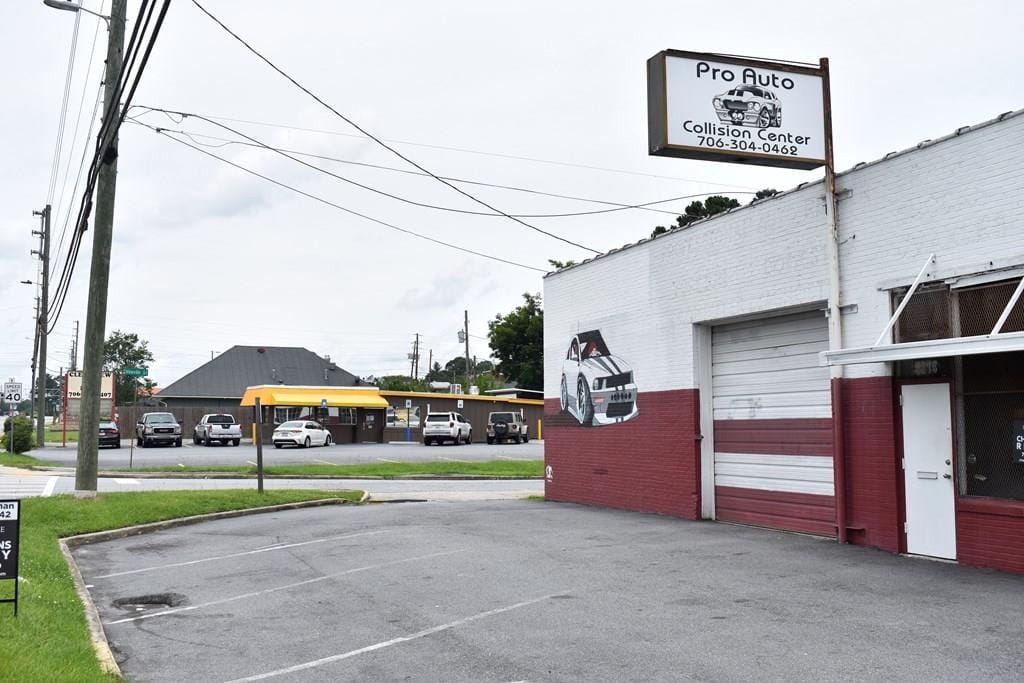 4216 River Rd, Columbus, GA 31904