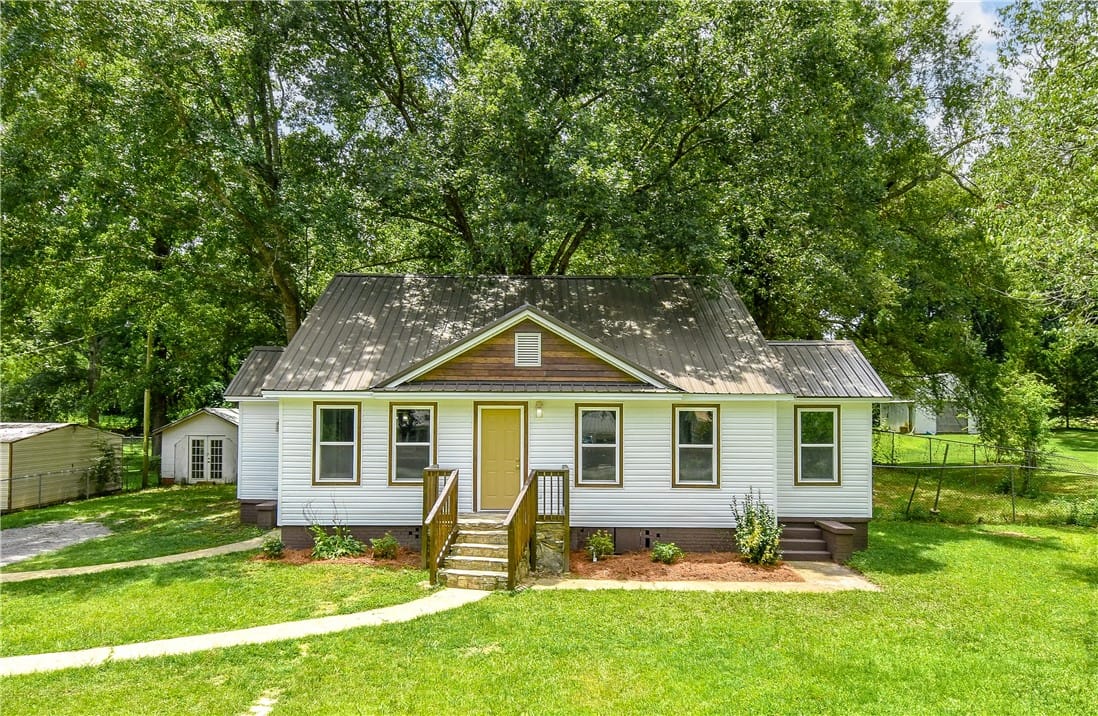 1706 Simpson Street, Alexander City, AL, 35010