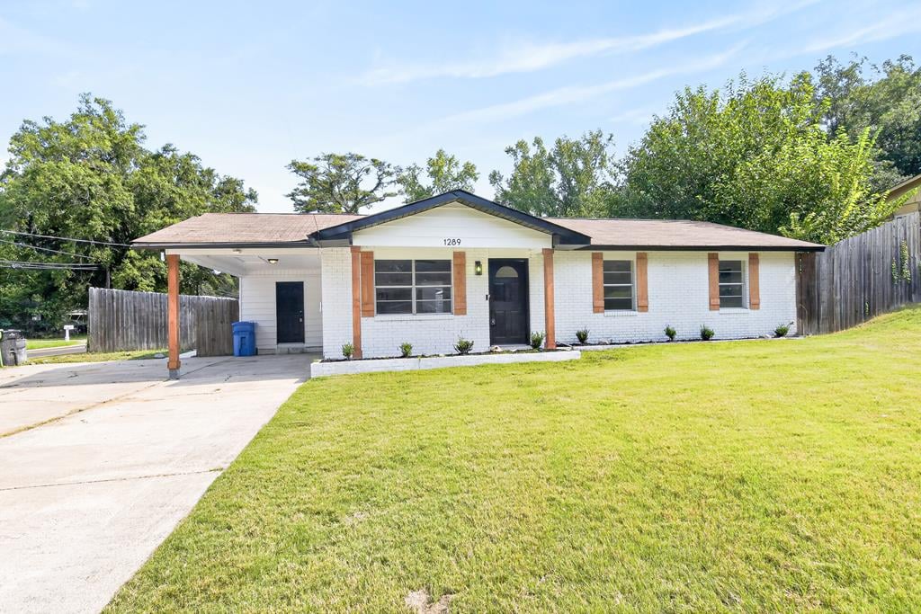 1289 Rosewood Dr, Columbus, GA 31907
