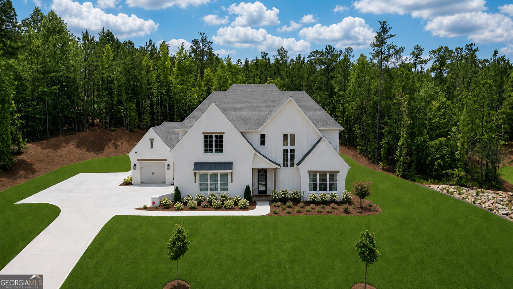 144 Forest Berry Ct, Newnan, GA 30265