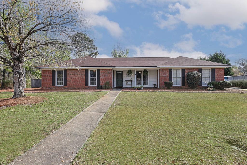 6686 Glenmore Way, Columbus, GA, 31904 — Photo 1