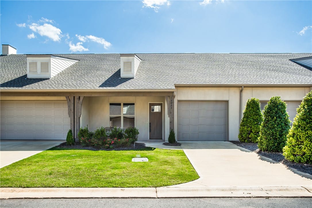 3119 Lakewood Ln, Opelika, AL 36801