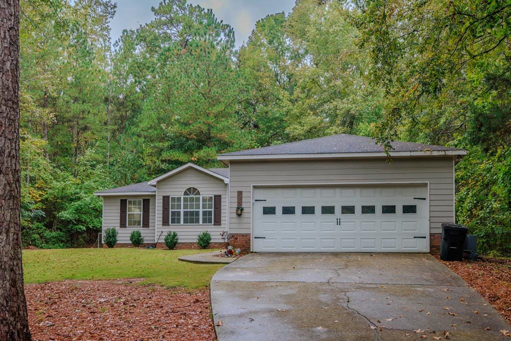 1352 Douglas Drive, Ellerslie, GA, 31807