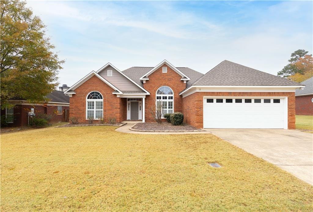 32 Pebble Court, Smiths Station, AL, 36877