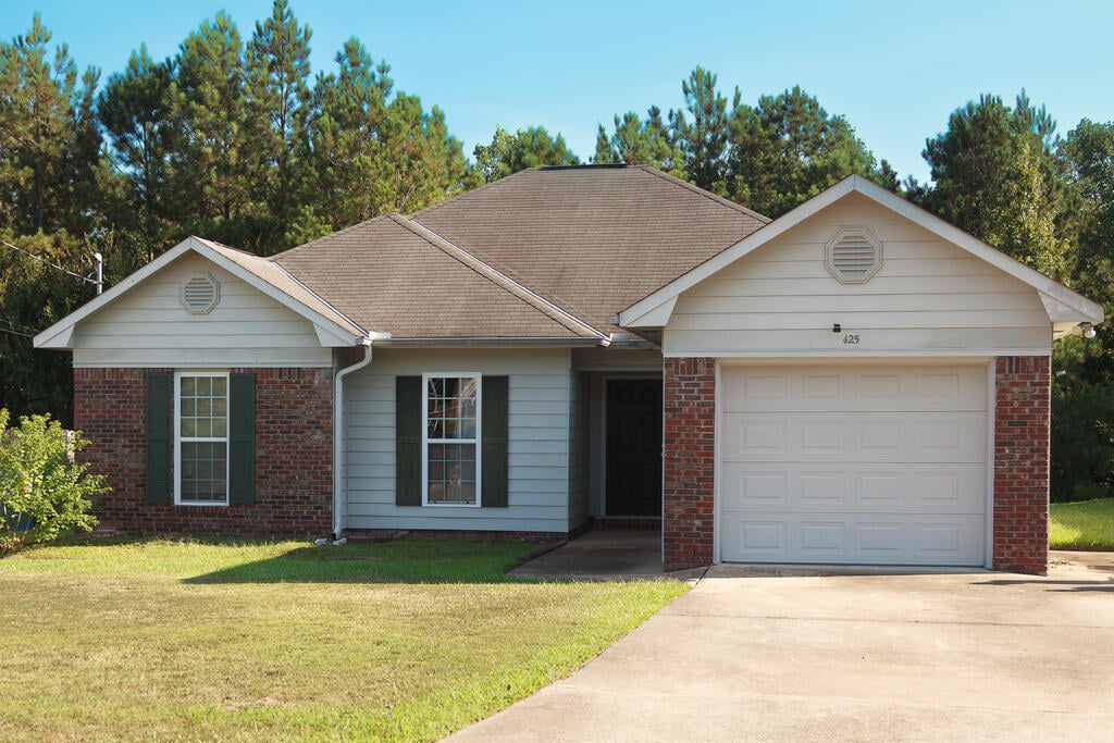 425 Spurlin Ct, Columbus, GA 31907