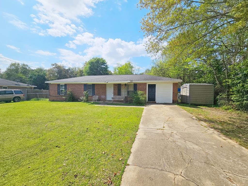 205 Gatewood Dr, Albany, GA 31705