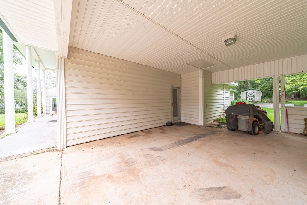 981 West Bon Acre Road, Cataula, GA, 31804