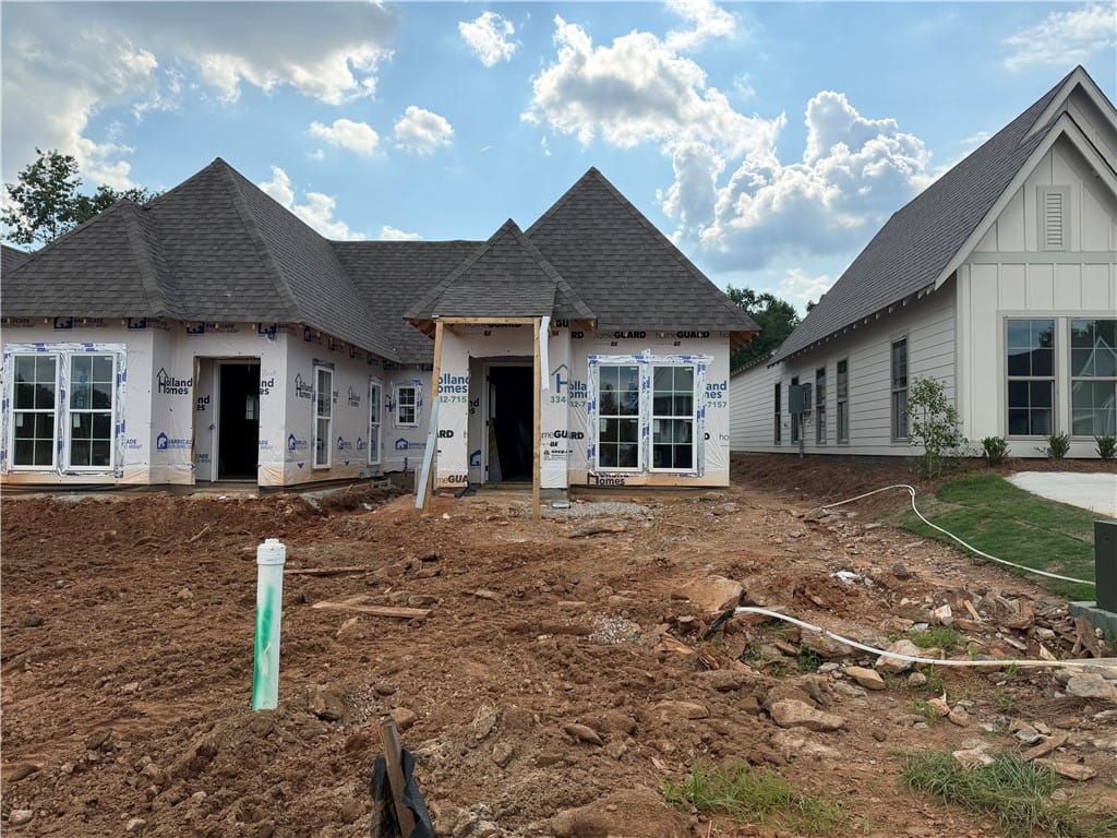 1050 HUNTERS, Opelika, AL, 36801