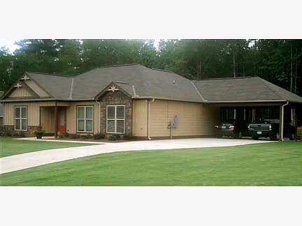 2905 East Pointe Way, Opelika, AL, 36804