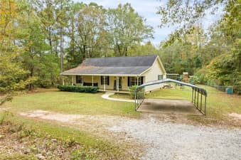 1876 LEE ROAD 375, Valley, AL, 36854