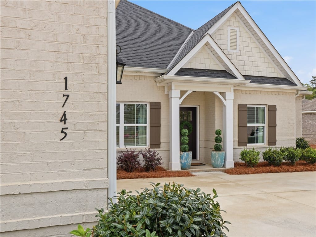 1745 CUSHMAN, Opelika, AL, 36801 — Photo 3