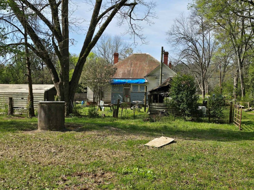 491 Washington Avenue, Talbotton, GA, 31827-2630 — Photo 2