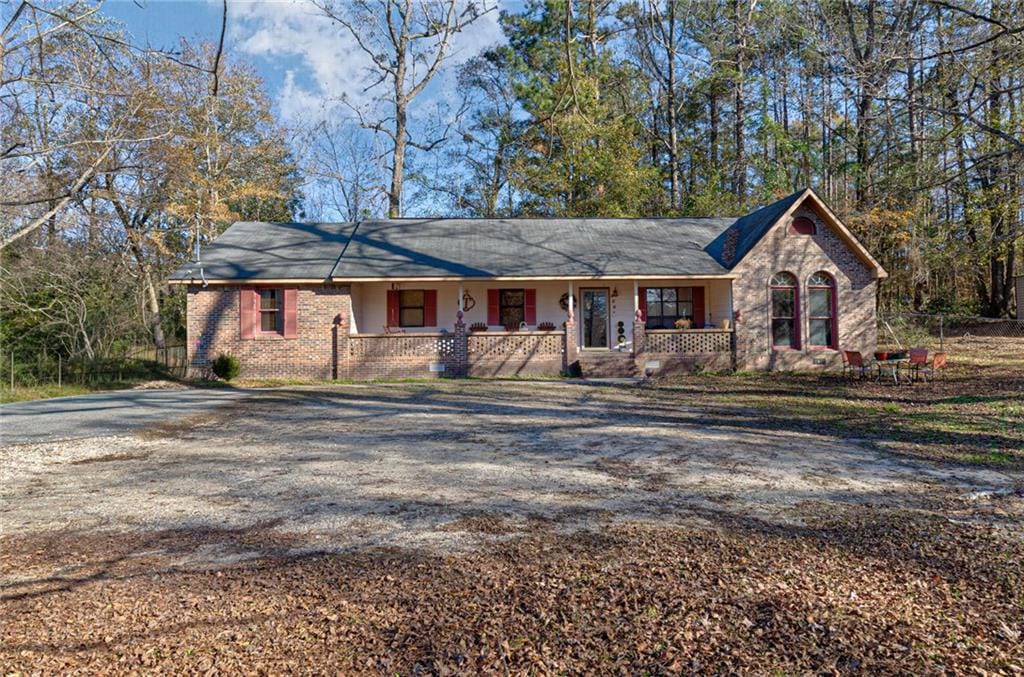 520 Robinson, Smiths Station, AL, 36877