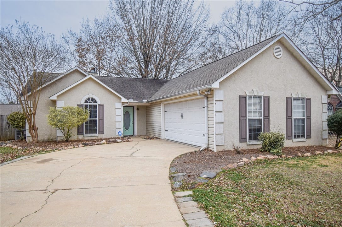 2152 Herndon St, Auburn, AL 36830, USA — Photo 1
