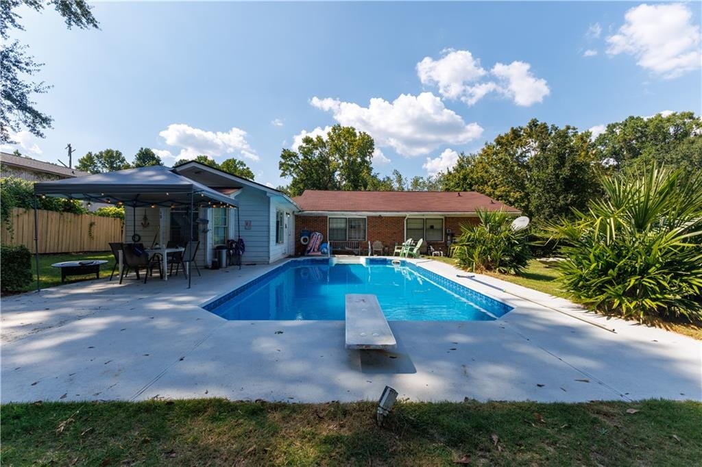 12 Sommerset Dr, Phenix City, AL 36869