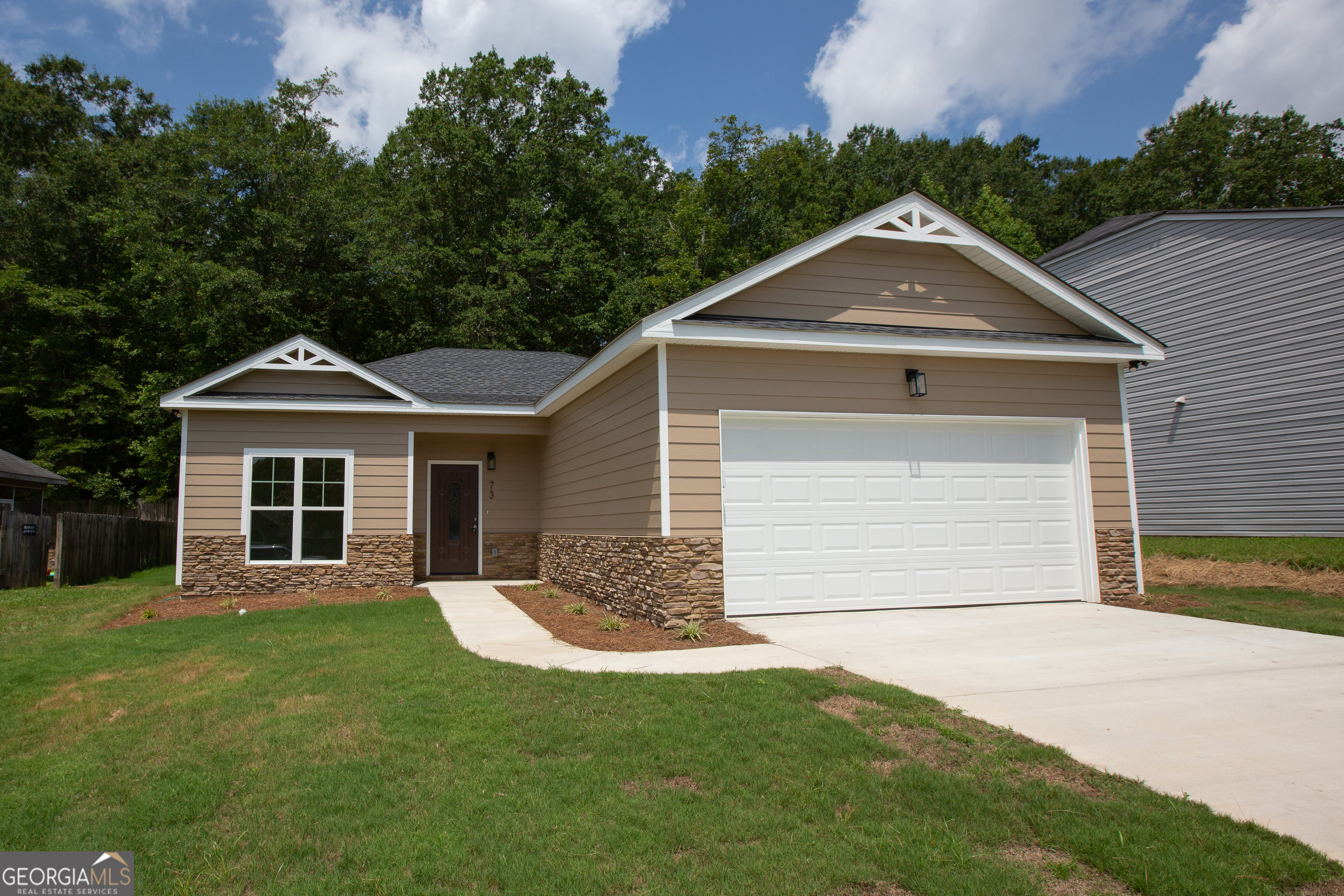 73 R C Allen Dr, Columbus, GA 31907