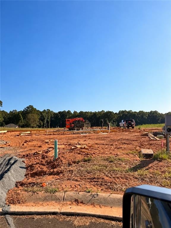 2301 Lismore Dr, Valley, AL 36854