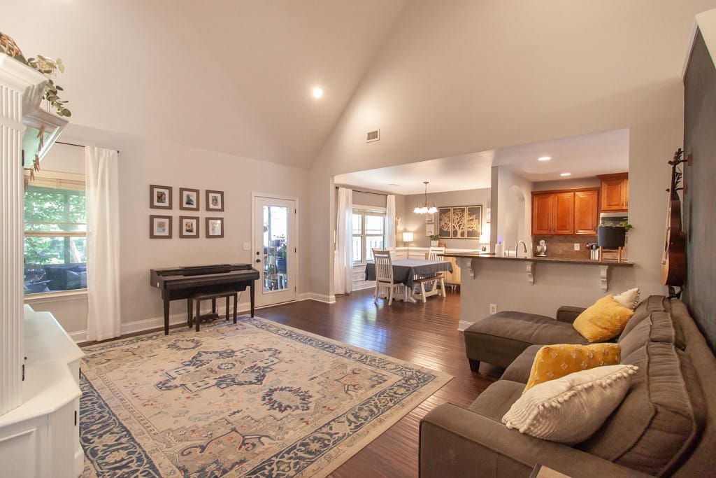 135 Denali Ln, Auburn, AL 36832, This inviting interior features an open layout, co
