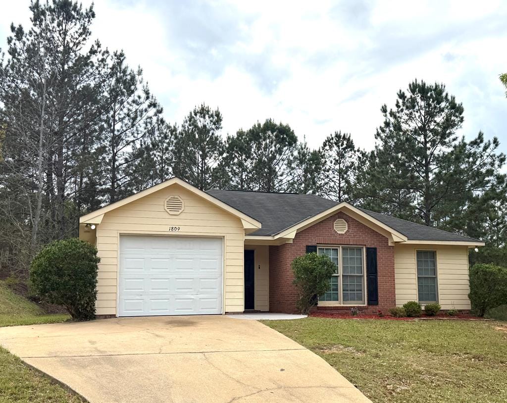 1809 Cumbaa Ct, Columbus, GA 31907