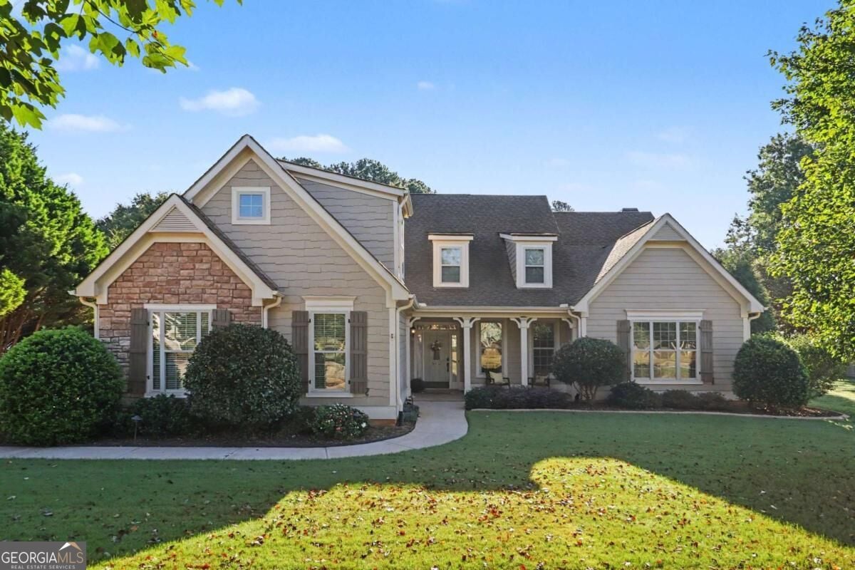 12 Water Oak Dr, Sharpsburg, GA 30277