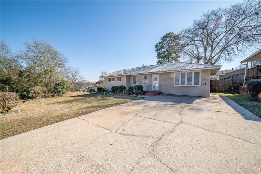 601 22nd, Phenix City, AL, 36867
