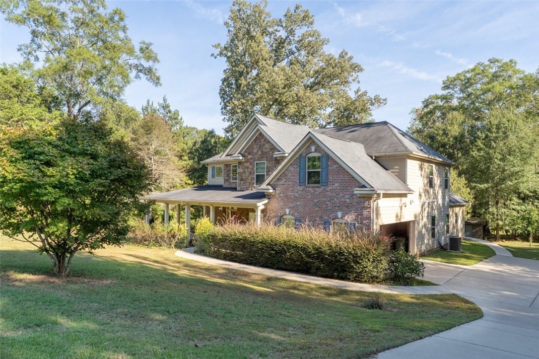 1911 LAKE, Opelika, AL, 36804