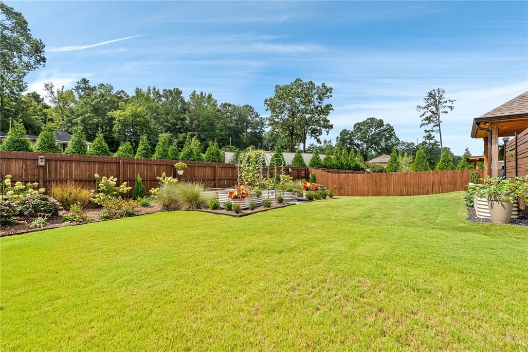 1627 Hidden Lakes Drive, Opelika, AL, 36801 — Photo 2