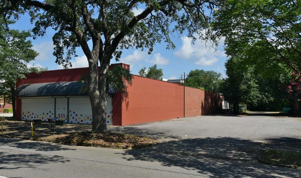 511 W Broad Ave, Albany, GA 31701