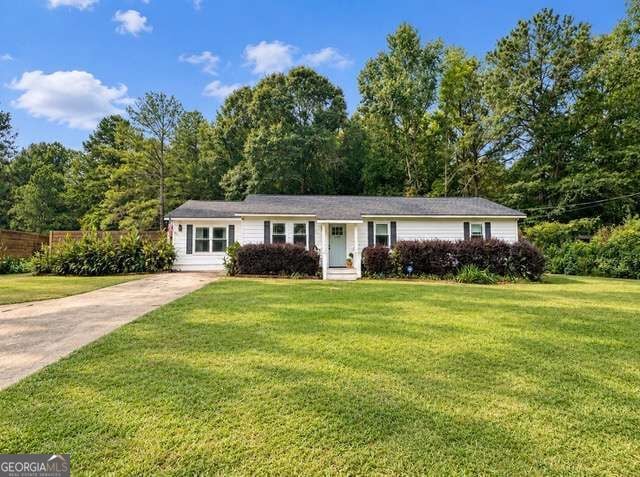 1410 Al Roberts Rd, Senoia, GA 30276