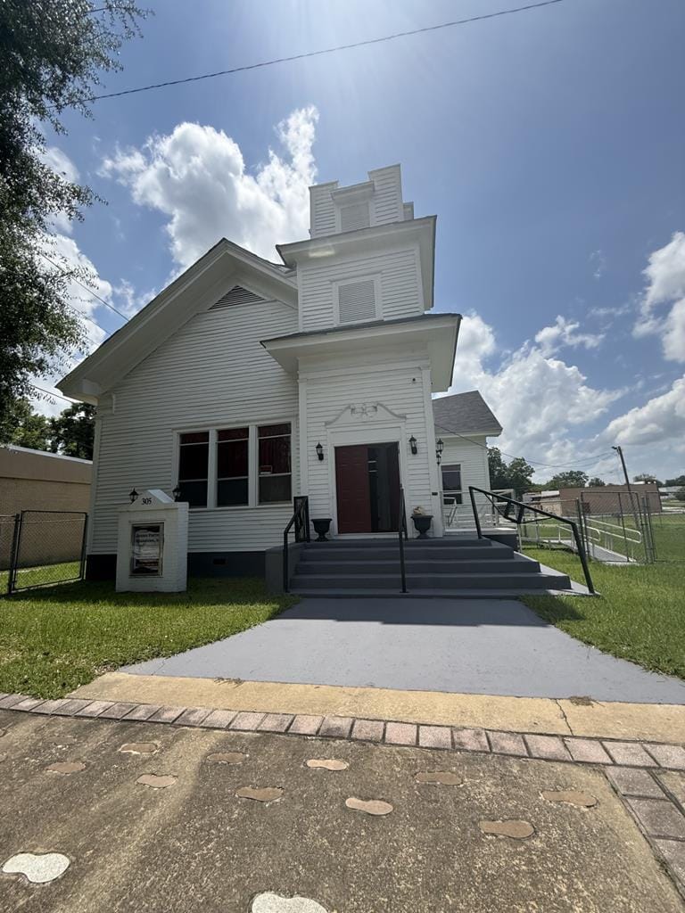 305 S Jackson St, Albany, GA 31701