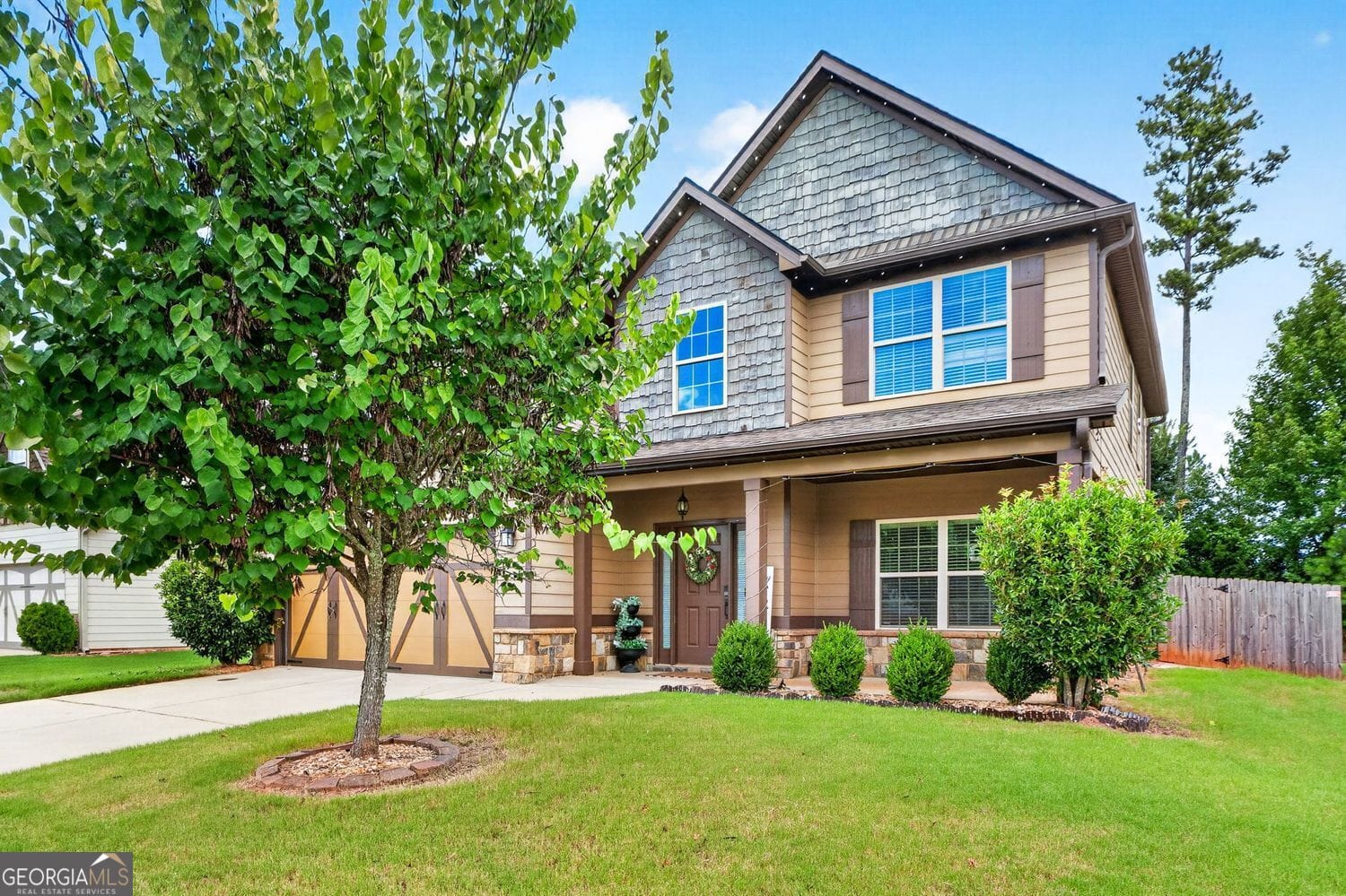 217 Cliffhaven Cir, Newnan, GA 30263